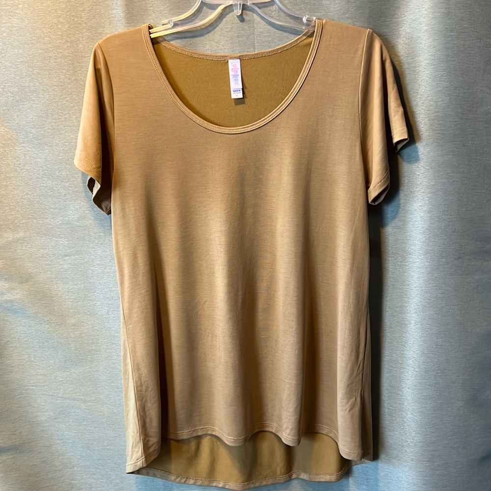 LulaRoe top